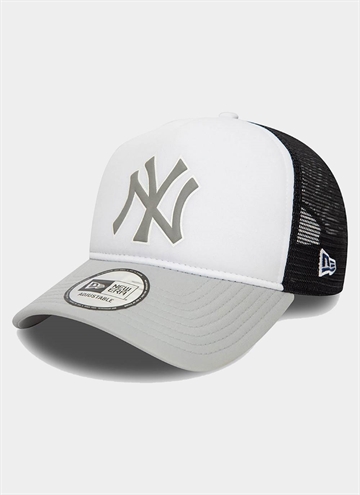 New Era MLB Logo NY Yankees Trucker Ca